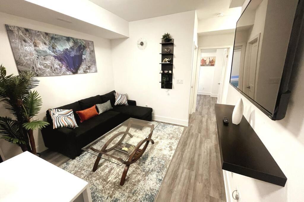 Exquisite, Bright & Modern Condo. Niagara Falls Ngoại thất bức ảnh