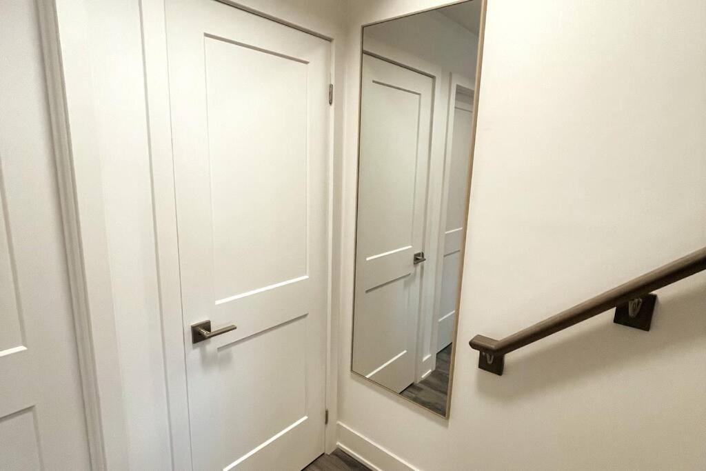 Exquisite, Bright & Modern Condo. Niagara Falls Ngoại thất bức ảnh